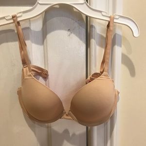 Victoria’s Secret Pink bra